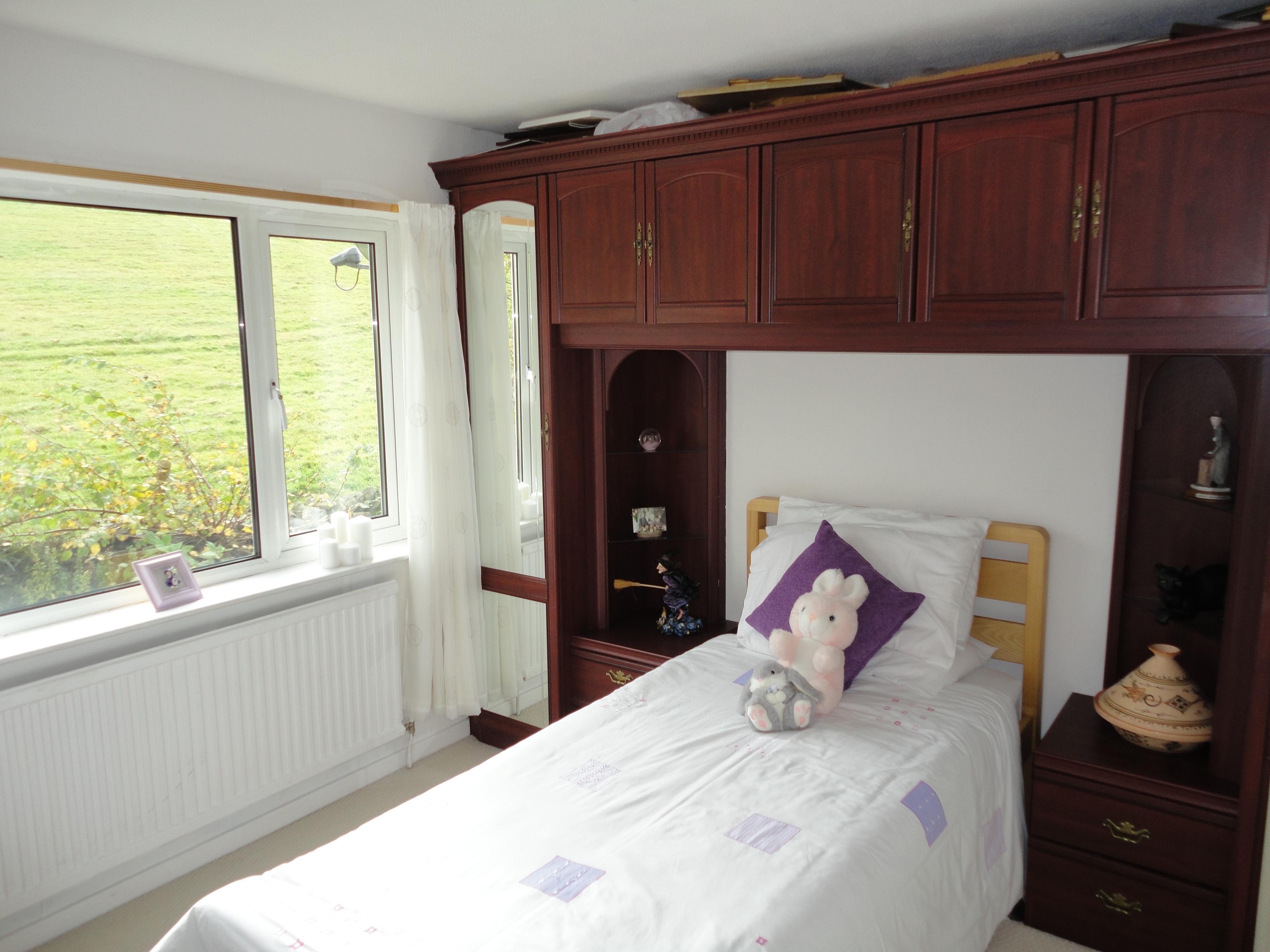 6 Laithe Avenue Bed 3.JPG